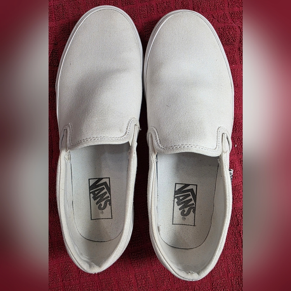 Vans  Womans Slip on Canvas Tennis Shoe